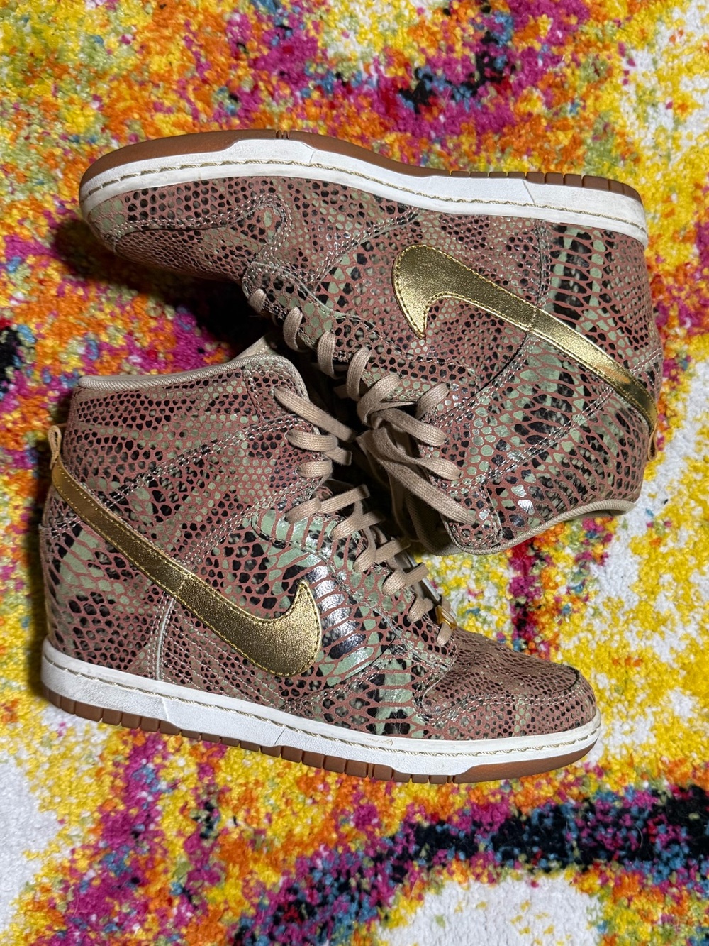 SUPER RARE 2013 year of the snake ski hi dunks